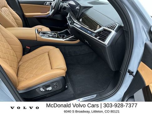 Used 2024 BMW X7 xDrive40i w/ M Sport Package AWD/4WD image 26