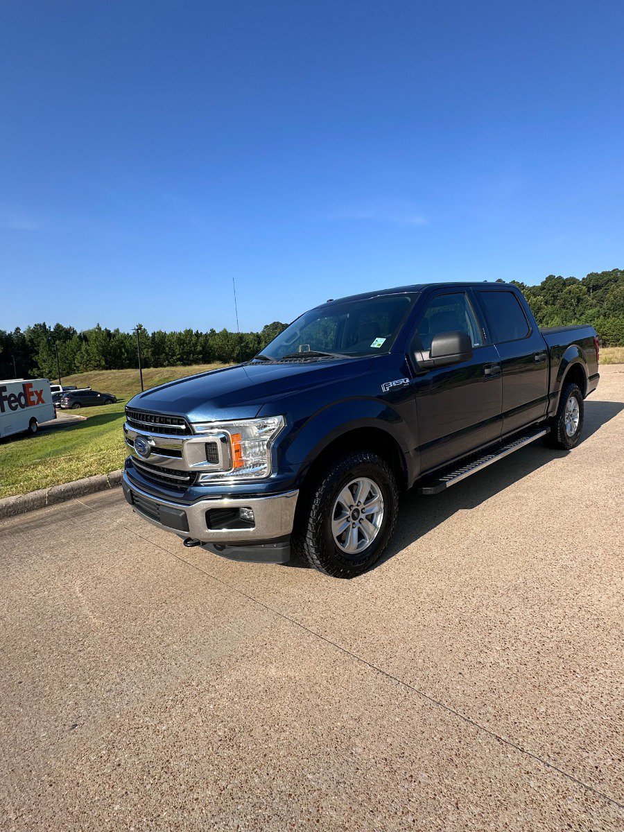 Used 2018 Ford F150 XLT AWD/4WD image 1