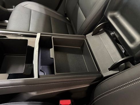 New 2026 Chevrolet Traverse LT w/ LPO, Floor Liner Package FWD image 23