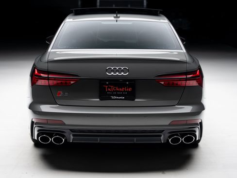 Used 2024 Audi S6 Premium Plus w/ Premium Plus Package image 26