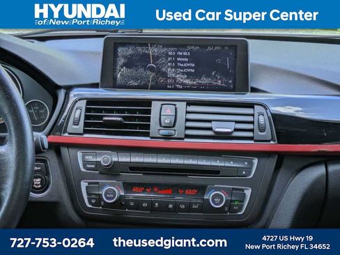 Used 2013 BMW 335i Sedan RWD image 18