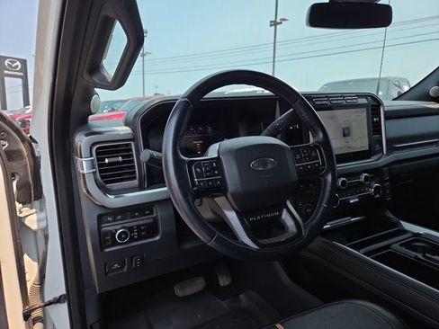 Used 2024 Ford F250 Platinum AWD/4WD image 8