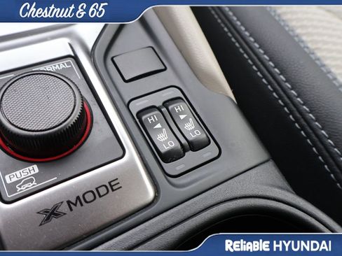 Used 2023 Subaru Forester Premium AWD/4WD image 40