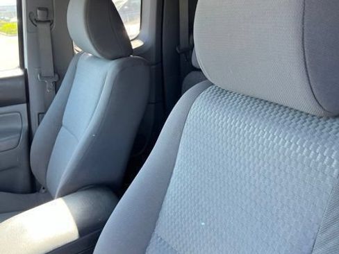 Used 2013 Toyota Tacoma 2WD Access Cab w/ SR5 Pkg image 7