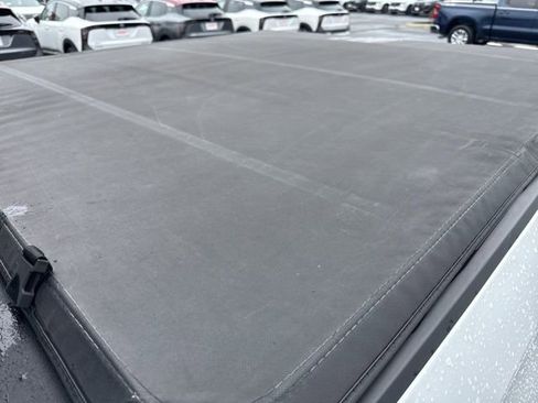 Used 2023 GMC Sierra 1500 Elevation image 11