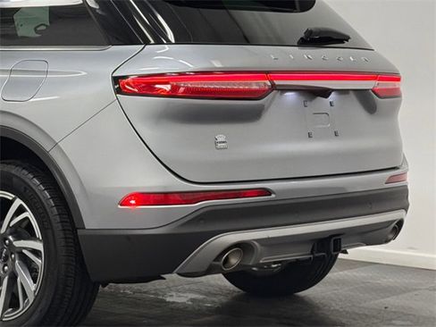 Used 2024 Lincoln Corsair FWD w/ Equipment Group 101A image 7