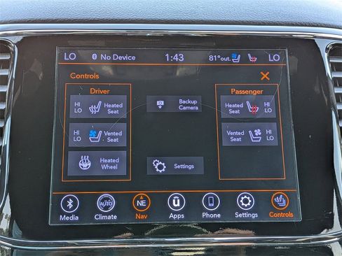 Used 2020 Jeep Grand Cherokee Limited w/ Luxury Group II image 22