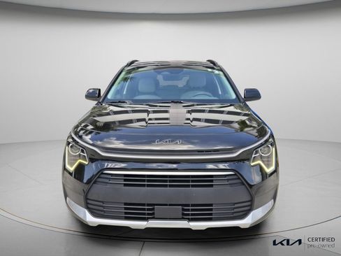 Certified 2024 Kia Niro EX FWD image 5