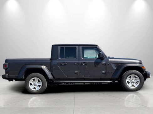 Used 2021 Jeep Gladiator Sport AWD/4WD image 8