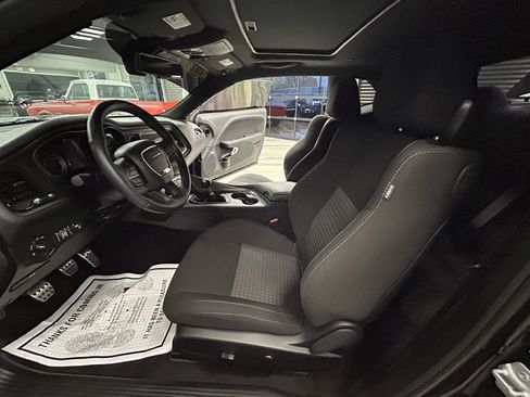 Used 2023 Dodge Challenger R/T w/ Blacktop Package image 44