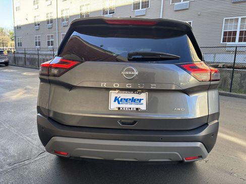 Used 2023 Nissan Rogue S AWD/4WD image 4