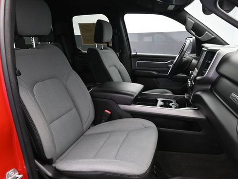 Used 2022 RAM 1500 Big Horn AWD/4WD image 33