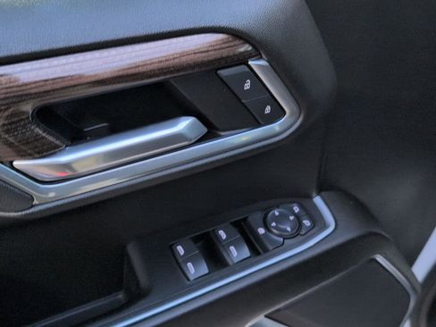 Used 2025 Chevrolet Silverado 1500 LT w/ Work Truck Package image 15