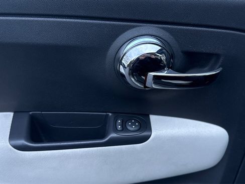 Used 2018 FIAT 500 Pop image 36