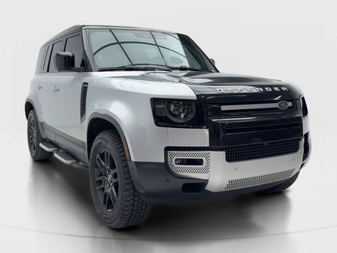 Used 2024 Land Rover Defender 110 S AWD/4WD image 2
