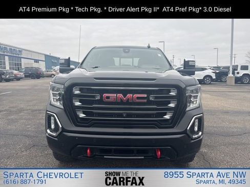 Used 2020 GMC Sierra 1500 AT4 w/ AT4 Premium Package AWD/4WD image 8