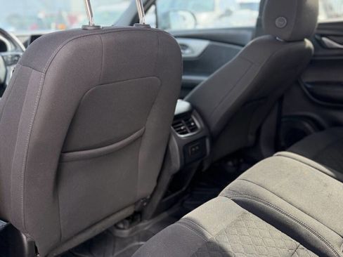 Used 2020 Chevrolet Blazer LT image 16