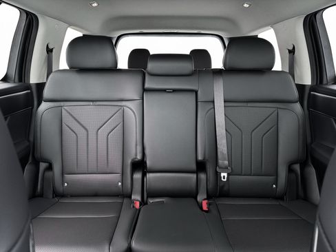 New 2026 Hyundai Santa Fe SEL FWD image 16