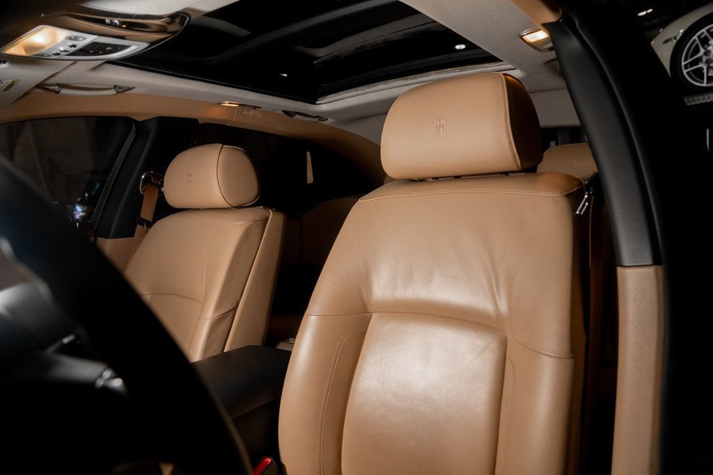Used 2010 Rolls-Royce Ghost RWD image 14