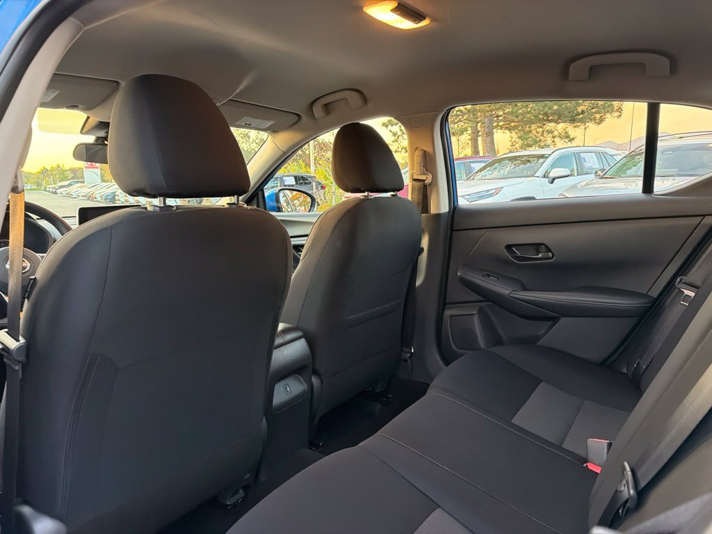 Used 2025 Nissan Sentra SV FWD image 21