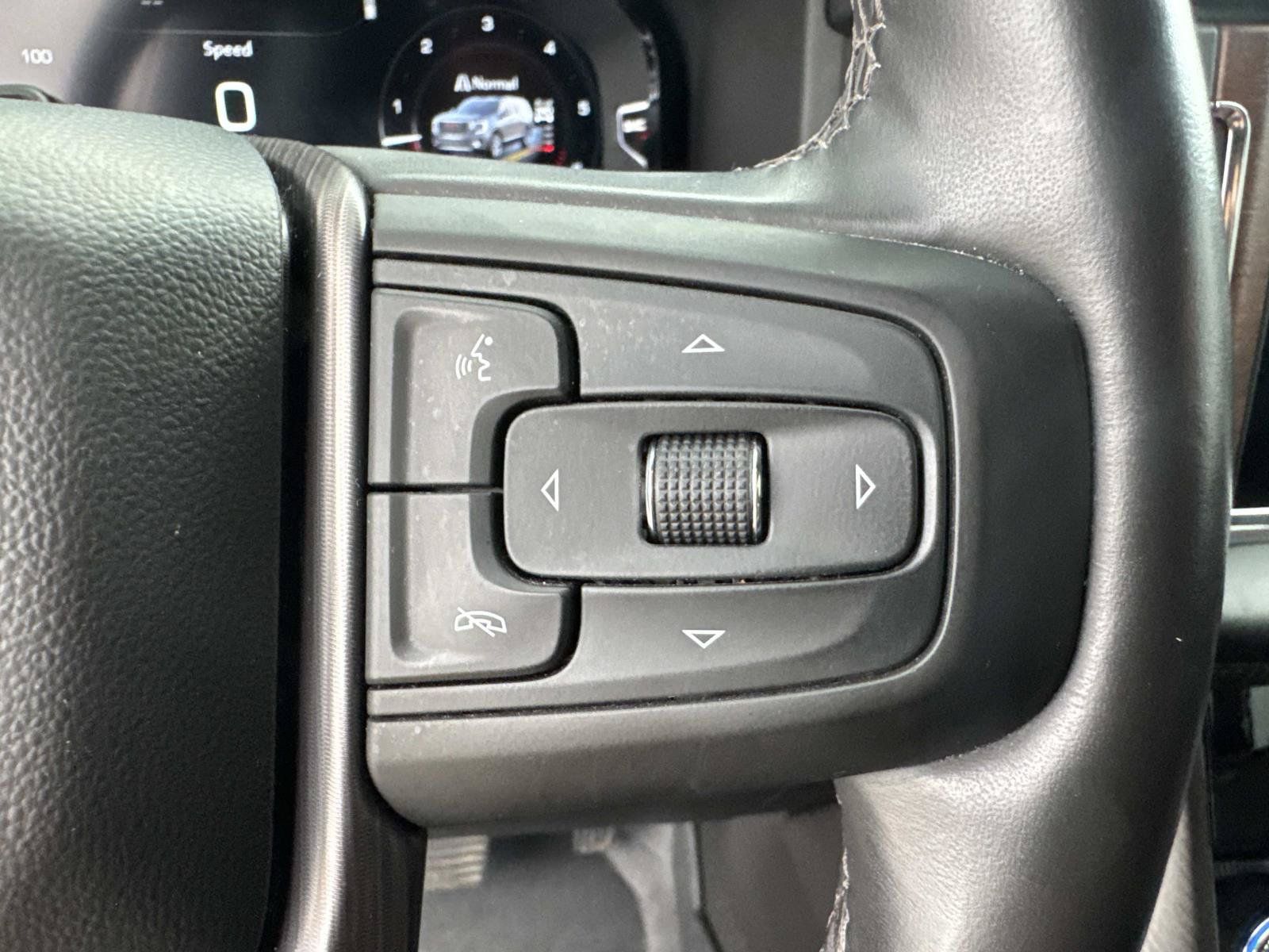 Used 2024 GMC Yukon Denali Ultimate AWD/4WD image 37