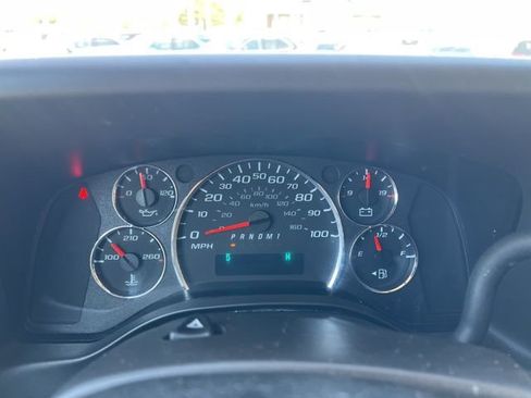 Used 2023 Chevrolet Express 2500 Extended w/ Driver Convenience Package image 18