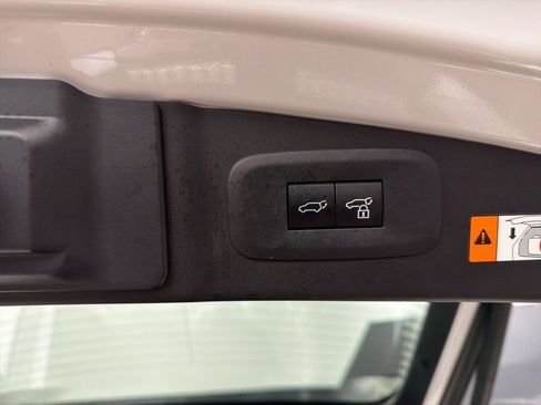 Used 2025 Lexus RZ 450e w/ Technology Package image 34