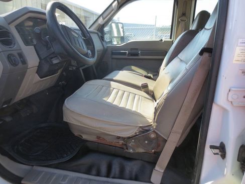 Used 2008 Ford F250 XL AWD/4WD image 8