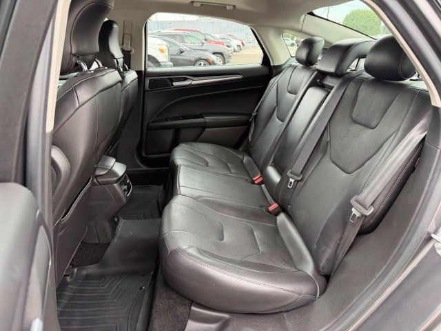 Used 2014 Ford Fusion Titanium AWD/4WD image 10