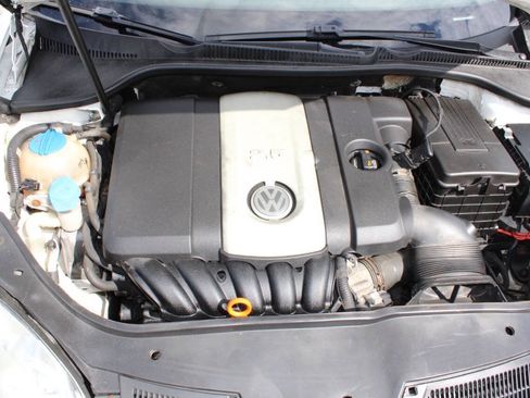 Used 2008 Volkswagen Rabbit S FWD image 23