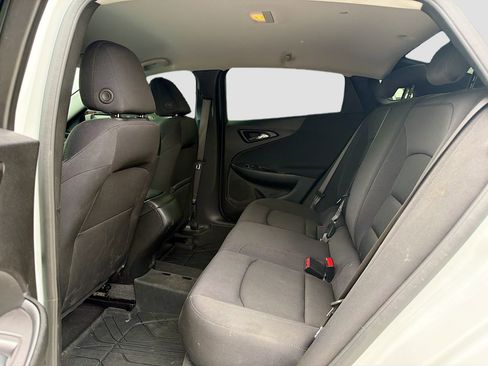 Used 2025 Chevrolet Malibu LS w/ LPO, Floor Liner Package FWD image 25
