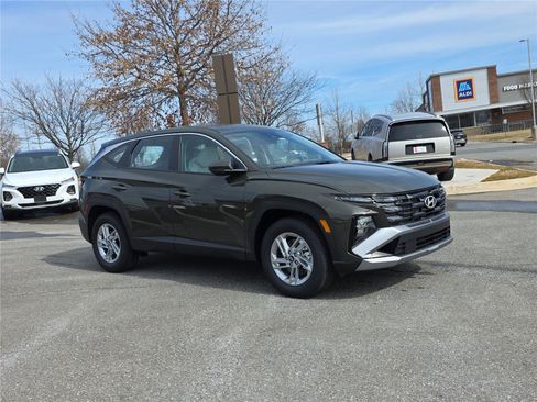 New 2026 Hyundai Tucson SE image 2