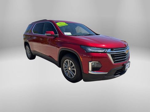 Used 2023 Chevrolet Traverse LT w/ LPO, Floor Liner Package AWD/4WD image 6