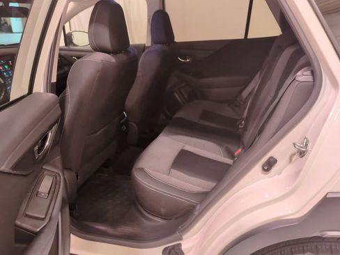 Used 2023 Subaru Outback Premium AWD/4WD image 12
