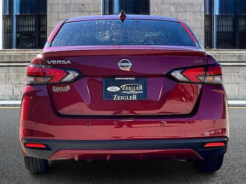 Used 2024 Nissan Versa SR w/ Trunk Package image 4