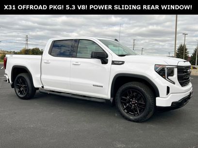 Used 2025 GMC Sierra 1500 Elevation w/ Preferred Package