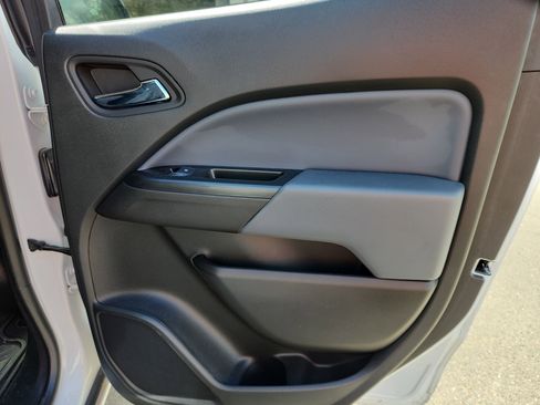 Used 2022 Chevrolet Colorado Z71 image 42