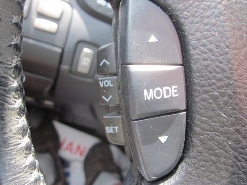Used 2004 Lexus LS 430 RWD image 27