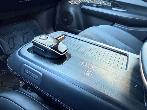 Certified 2023 Nissan Ariya AWD image 25