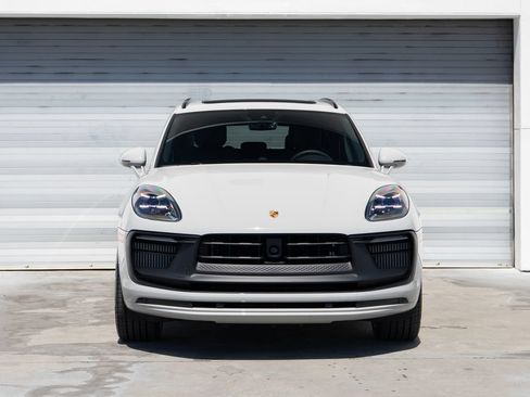 New 2026 Porsche Macan GTS AWD/4WD image 11