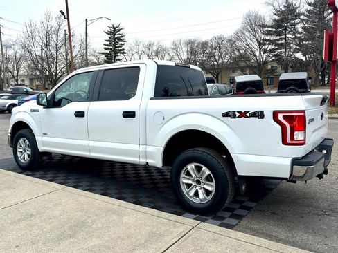 Used 2017 Ford F150 XLT image 3