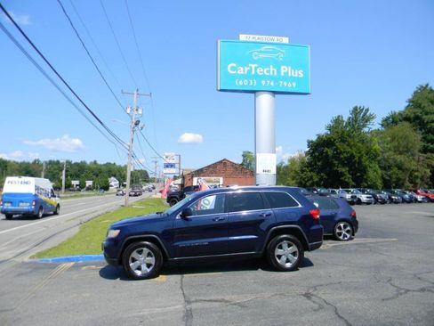 Used 2012 Jeep Grand Cherokee Laredo AWD/4WD image 9