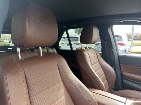 Certified 2024 Mercedes-Benz GLE 450 4MATIC image 35