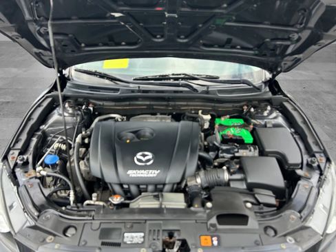 Used 2015 MAZDA MAZDA3 i Sport image 23