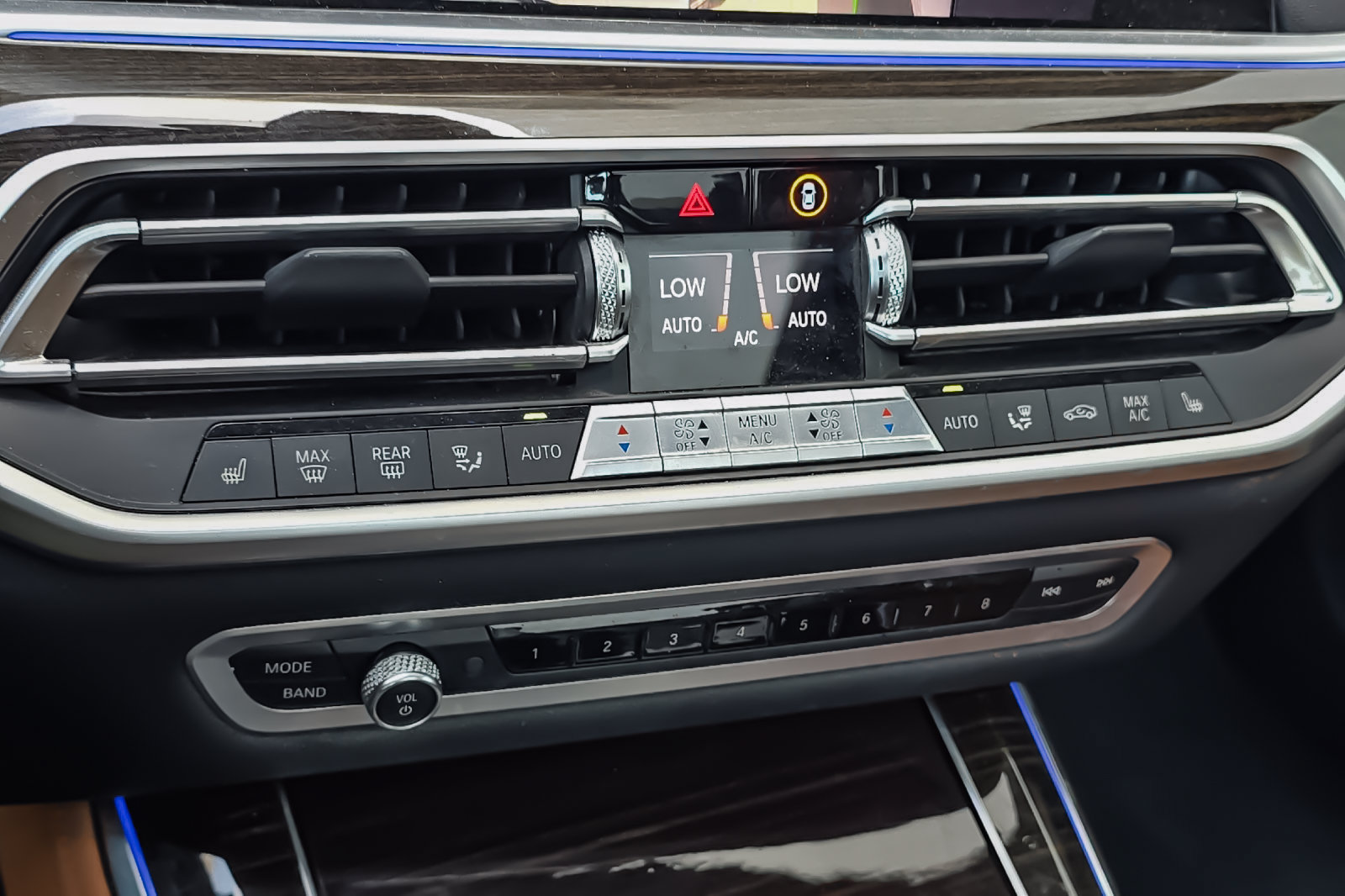 Used 2019 BMW X5 xDrive40i w/ Convenience Package AWD/4WD image 22