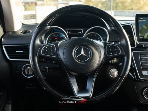 Used 2018 Mercedes-Benz GLS 550 4MATIC w/ Driver Assistance Package image 25