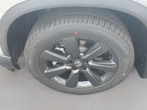 New 2026 Honda Pilot Sport image 27