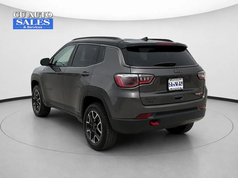 Used 2020 Jeep Compass Trailhawk AWD/4WD image 5