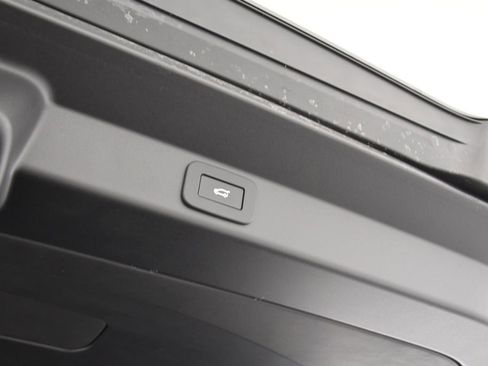 New 2026 Land Rover Range Rover Sport Dynamic SE image 24