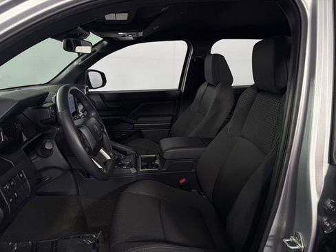 Used 2025 Toyota 4Runner SR5 image 14